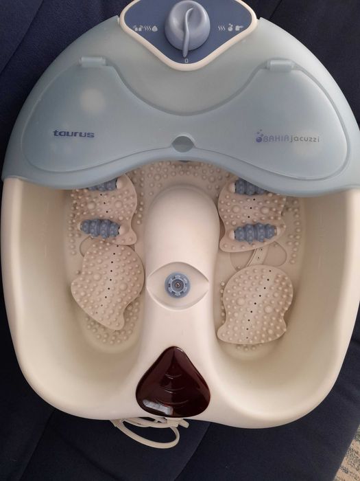 Banheira de hidromassagem Tauros