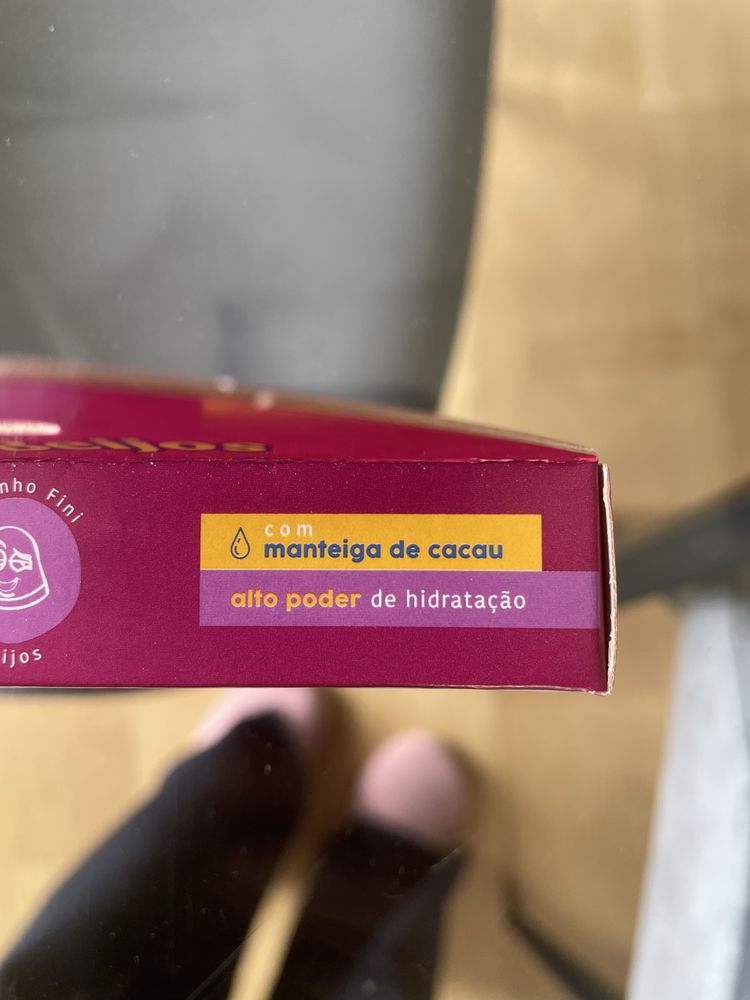 Carmed gloss Beijos