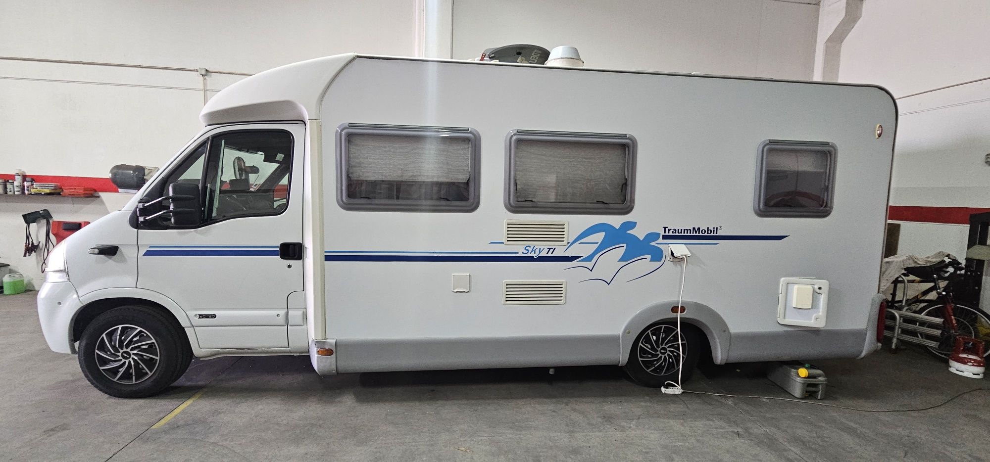 Autocaravana Renault knaus