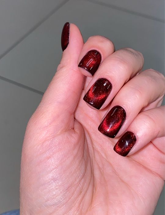 Модель на манікюр 100грн/4-5 год зайнятість