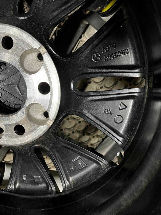 Диски в стані нових  Skoda R16 5x112 ET44 SKODA Octavia