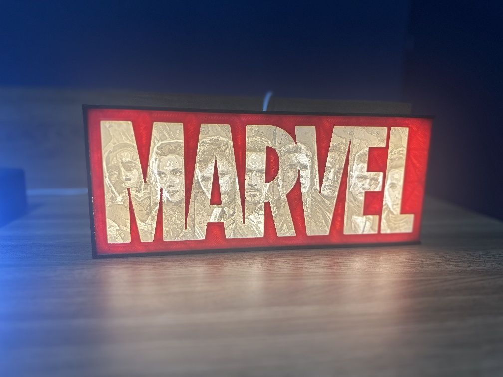 Lightbox Marvel/