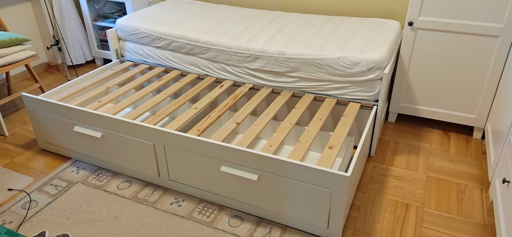 Łóżko IKEA BRIMNES [02] + 2 materace MALVIK (80x200/160x200)