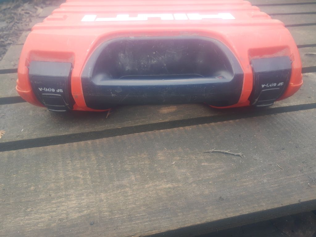 Walizka kufer skrzynka HILTI elektronarzędzia narzędzia polecam okazja