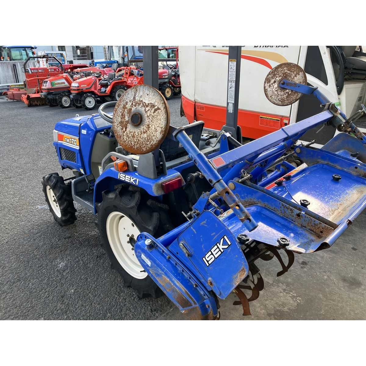 Traktor ISEKI TM170F 4x4 – 17 KM