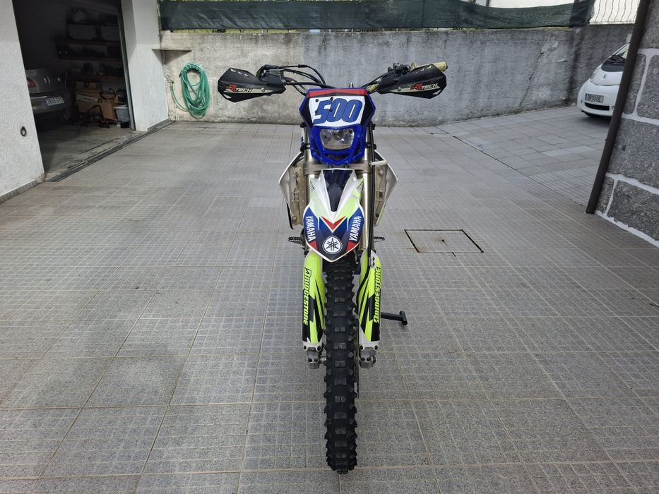 Yamaha yzf 250 matriculada