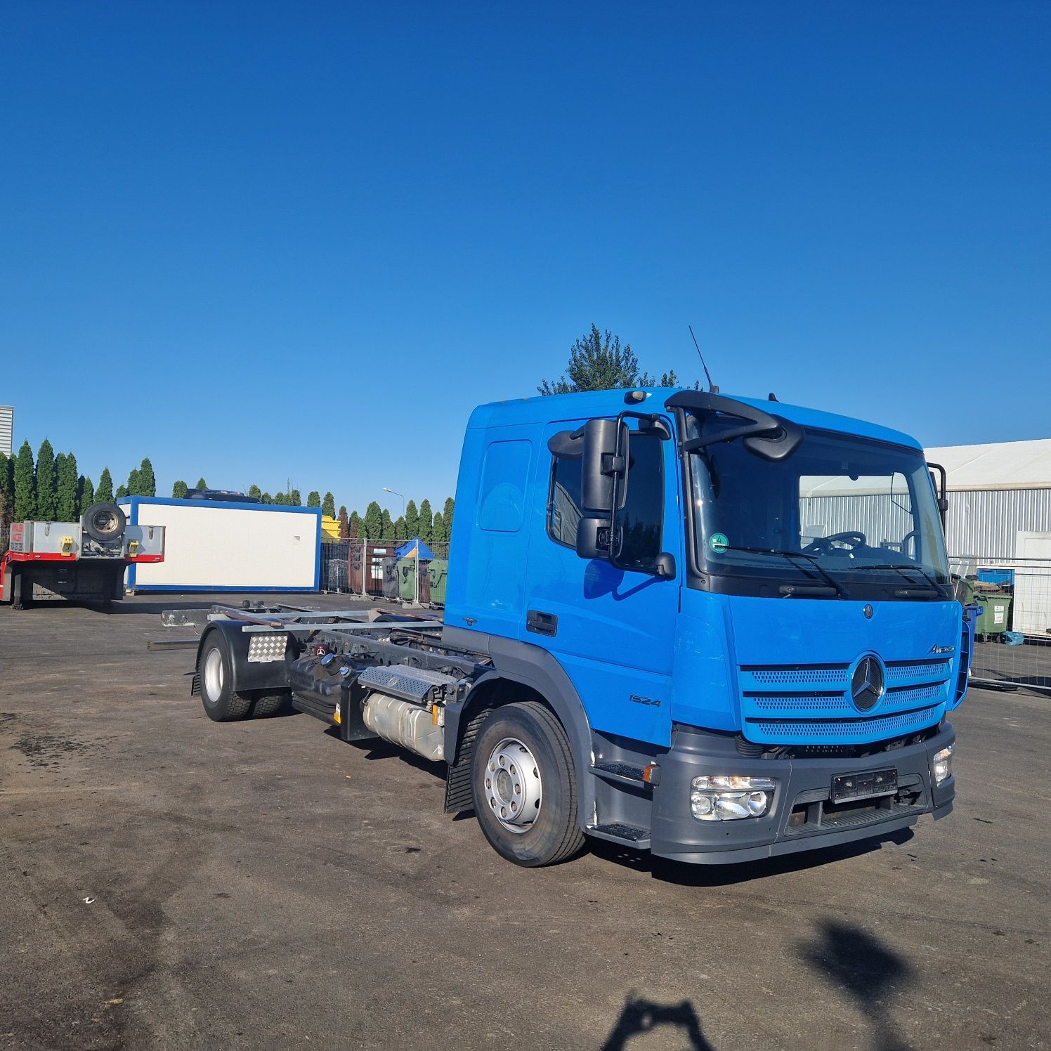 Mercedes Atego 1524 dmc 15600 kg rama sprowadzony z niemiec. Bdb stan