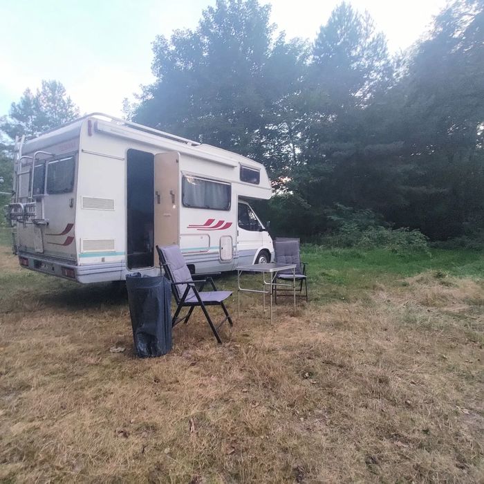 Ford Transit  Zadbany 6 os. 59100km Kamper Solar TV Antena Markiza Bagażnik Rowerowy