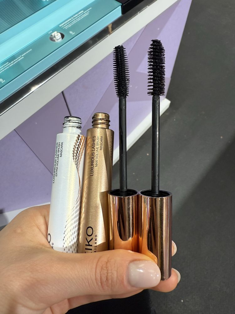 Туш Kiko 24 h longeyes luxurious lashes standout volume attraction
