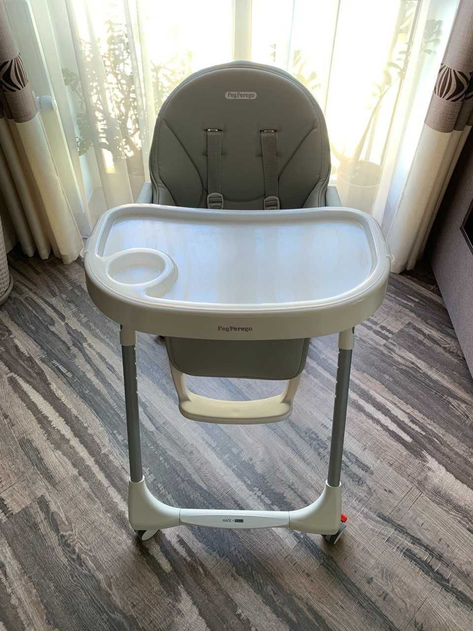 Стілець для годування Peg Perego Prima Pappa follow me