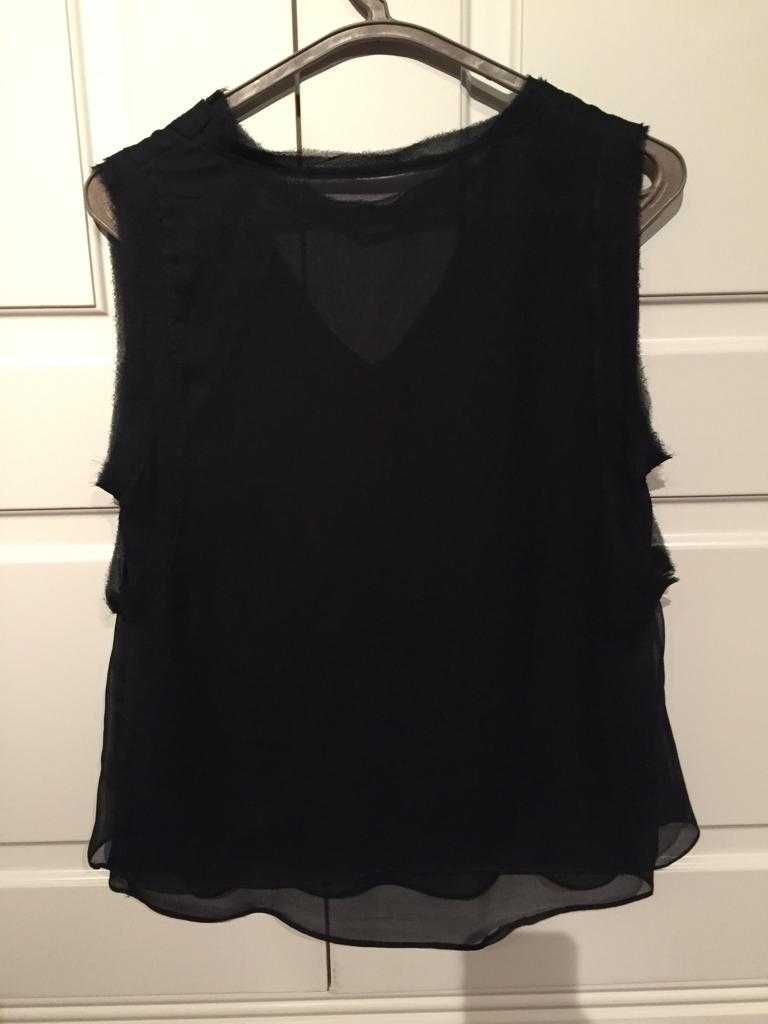 blusa preta tipo seda, fluida, Zara