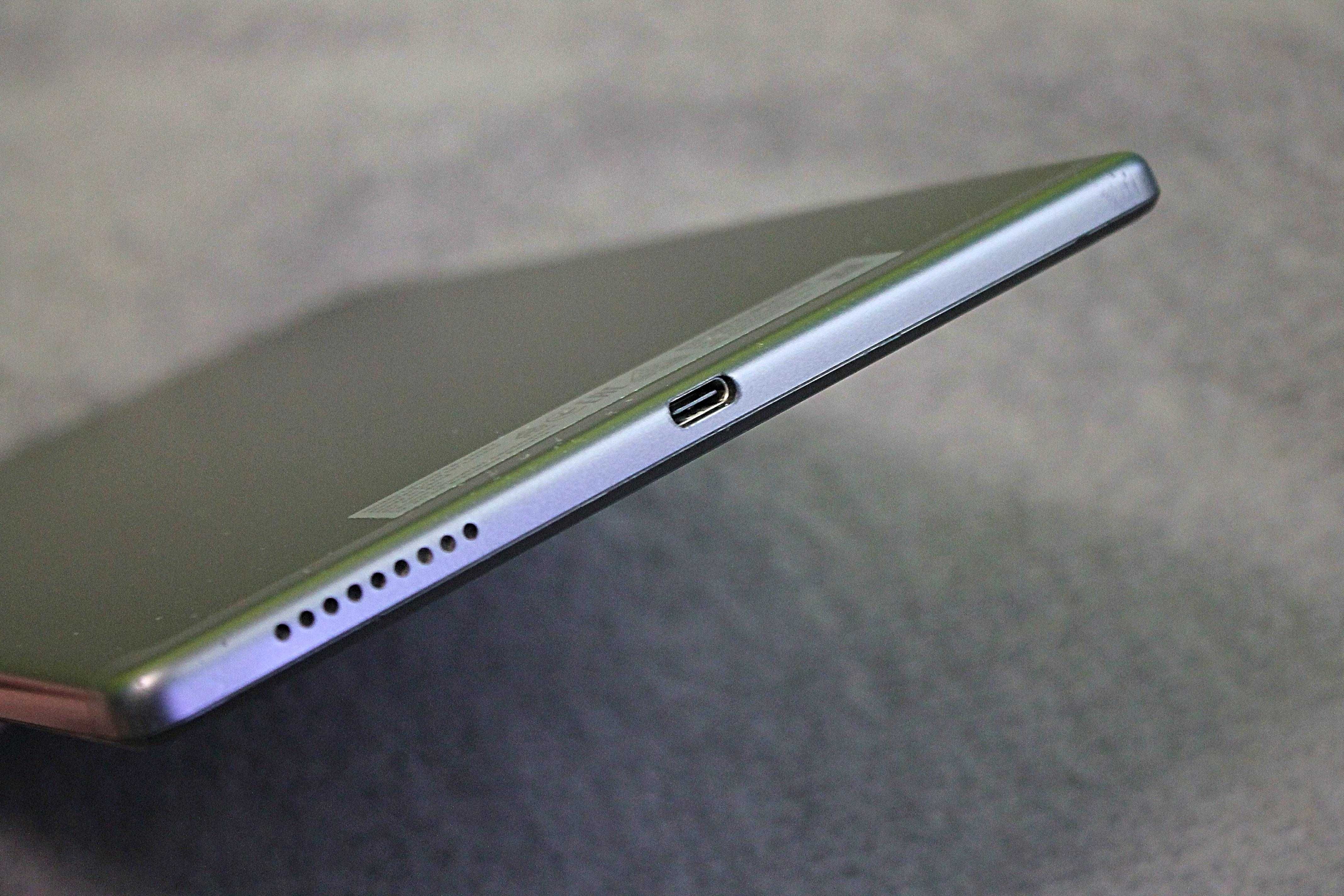 Планшети Lenovo TB-X306X (4G sim) та TB-X306F / 10.1" IPS / 2GB / 32GB