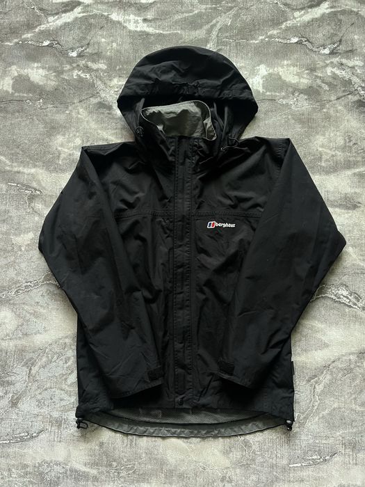 Класна ! Куртка Berghause AquaFoil з нових колекцій