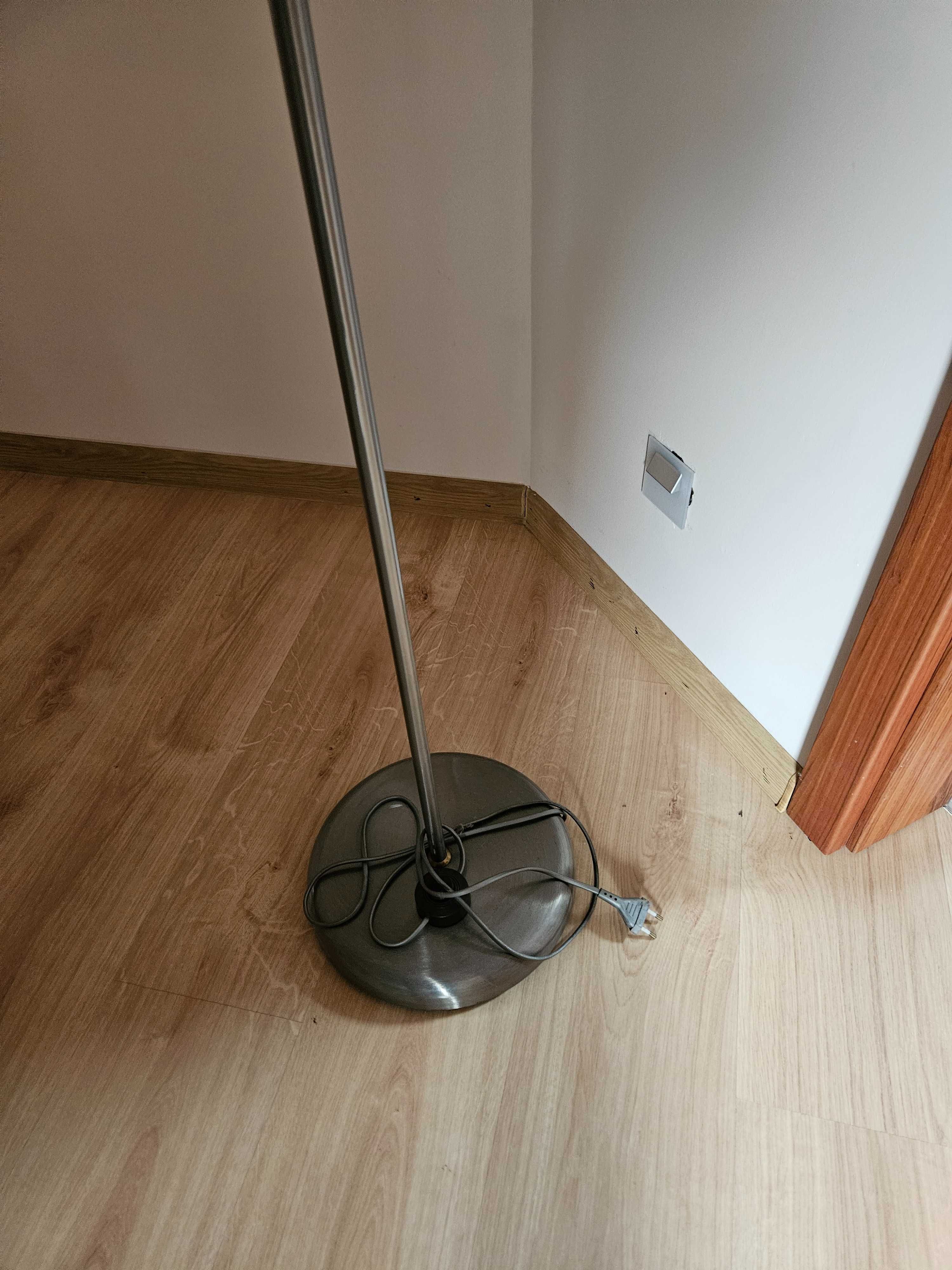 Stojak do lampy- solidny!