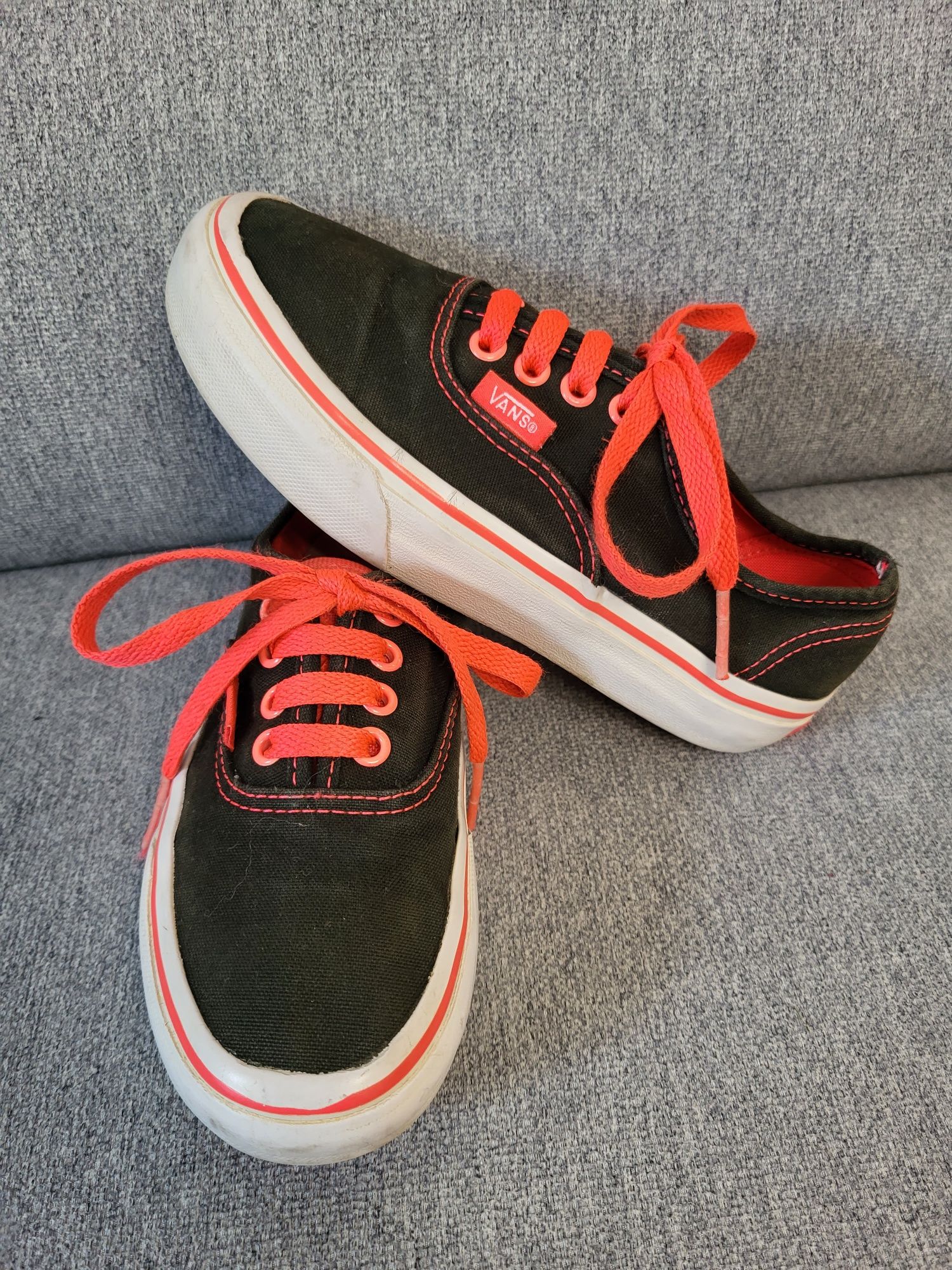 Trampki czarne Vans 30