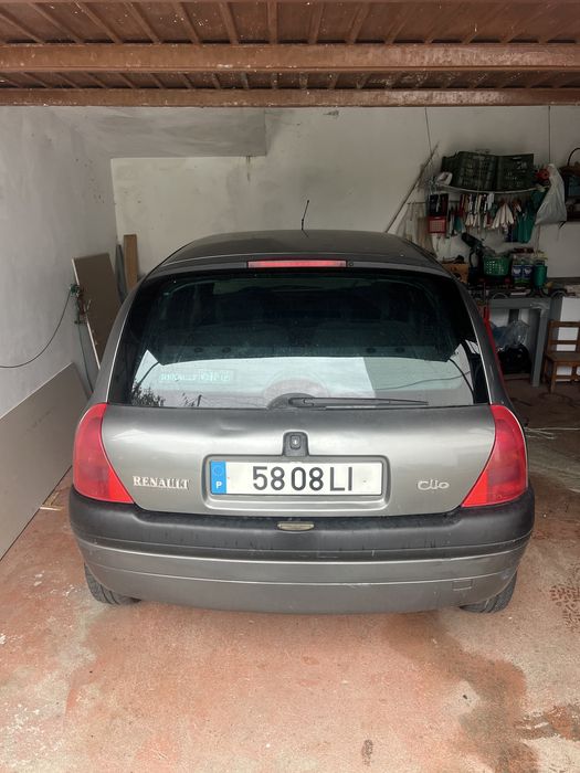 Renault Clio usado