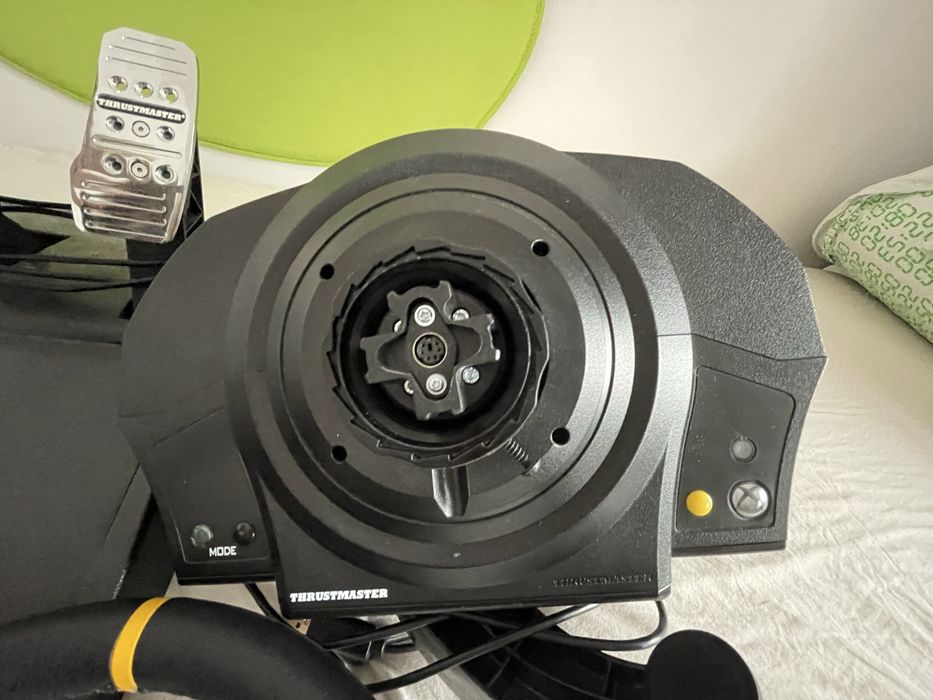Kierownica thrustmaster tx