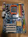 Неробоча материнська плата Gigabyte