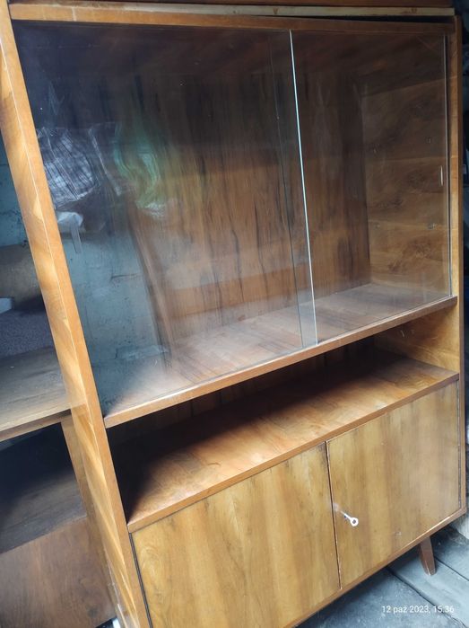 Biblioteczka z PRL