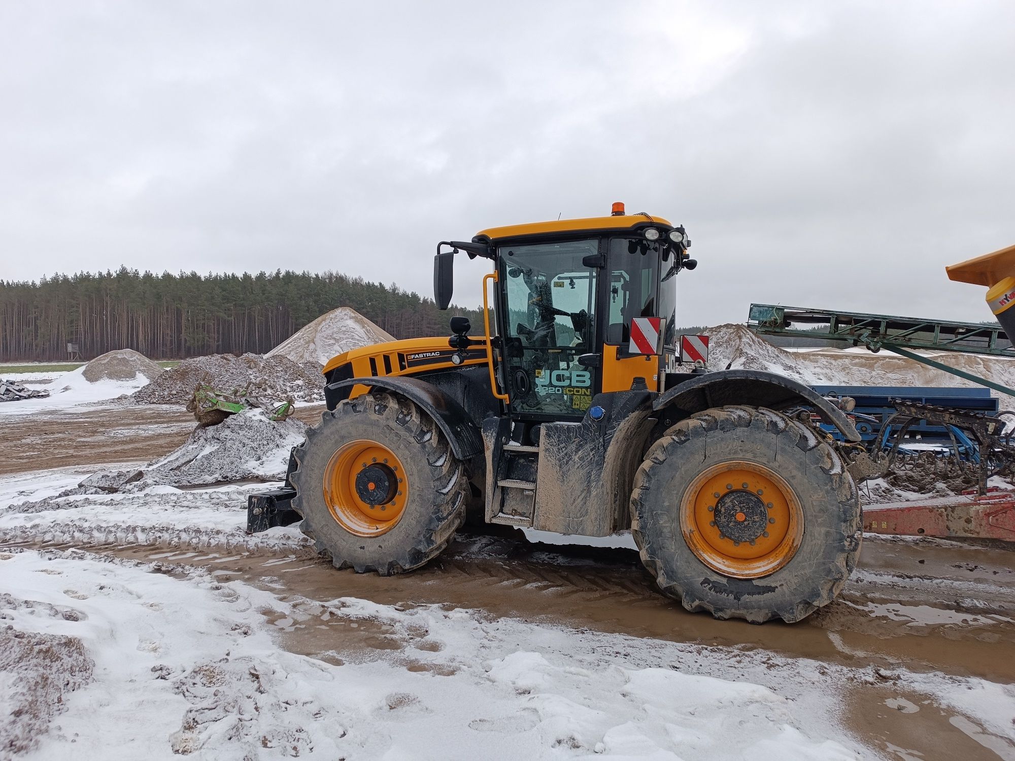 JCB Fastrac 4220 ICON