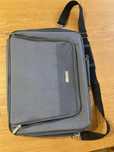 Torba na laptopa 17’’ typu walizka BASE XX