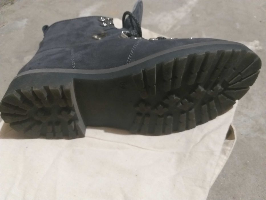 Buty męskie jesienno-zimowe Badura  42, stan idealny!