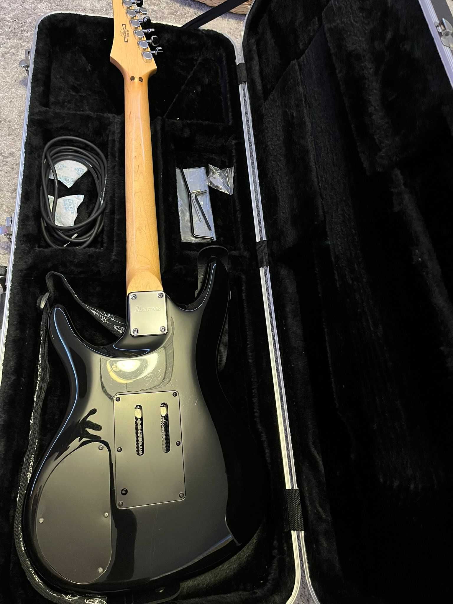 Guitarra eletrica Ibanhez JS100