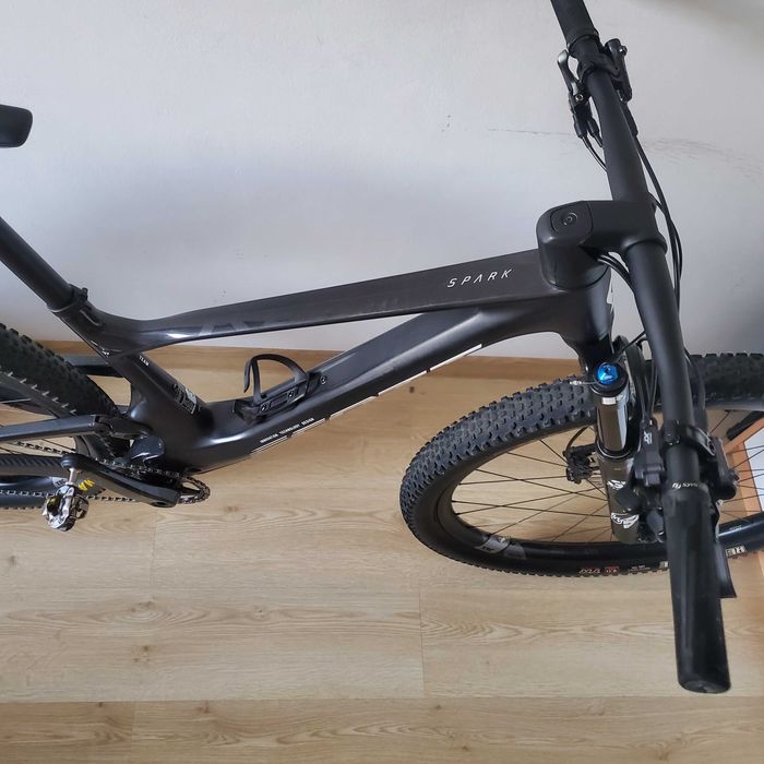 SCOTT SPARK RC TEAM na kołach DT SWISS XRC 1501 rozm. M