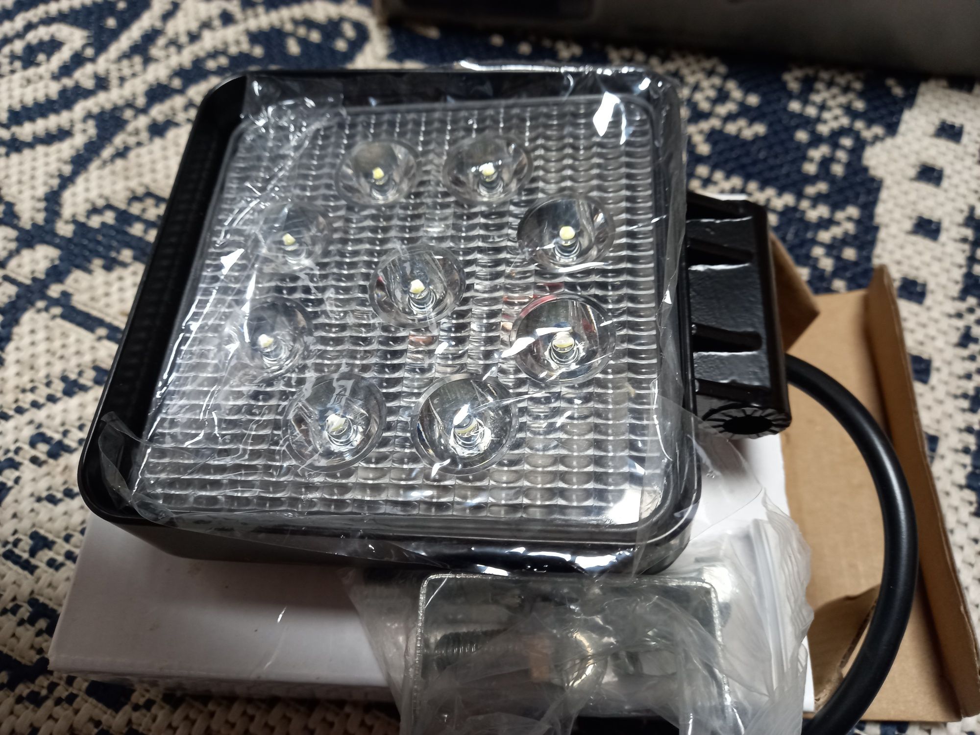 Ліхтар діодний 9 LED