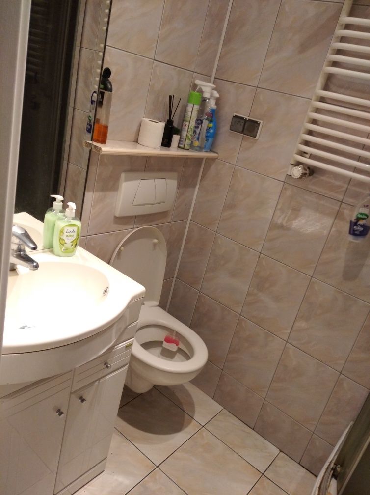 Kwatera Pokój do wynajęcia dwuosobowy 1600 z opł.Może być też dla 1os