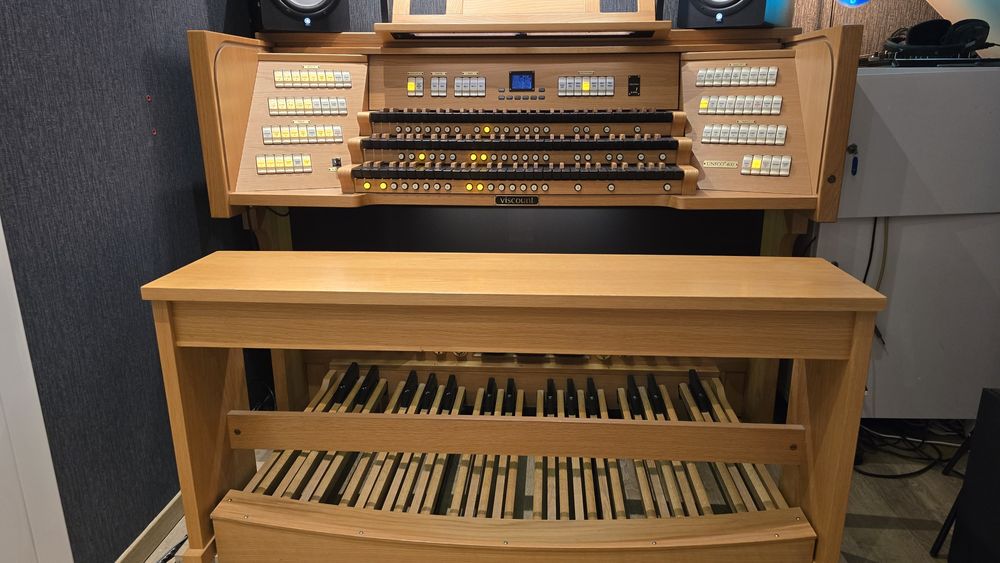 Organy Viscount Unico 400 Physis