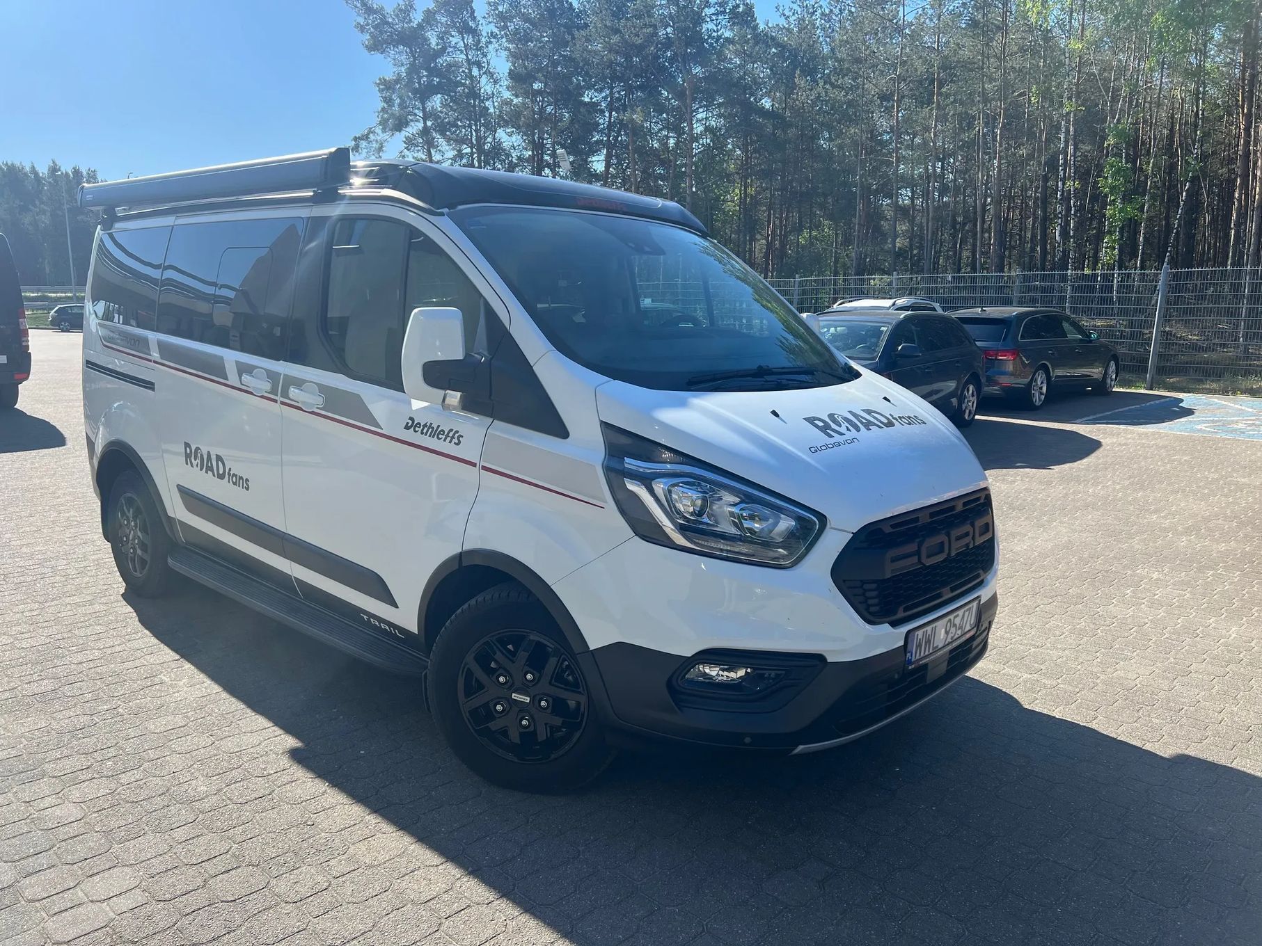 Dethleffs Globevan  Dethleffs Globevanna na bazie Ford Custom TRAIL - Stan jak nowy camper