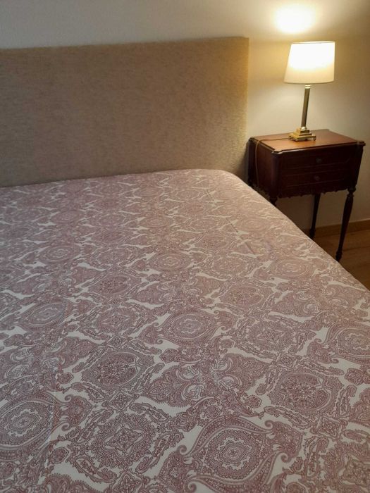 Cama completa - Estrado + Cabeceira + Colchão