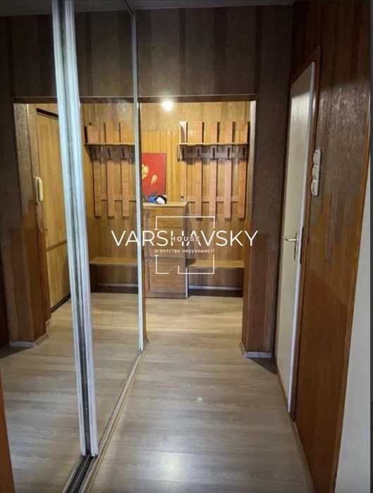 Продаж 3-х кімн.квартири Виноградарь пр-к Квітневий,3 ТРЦ Ретревіль