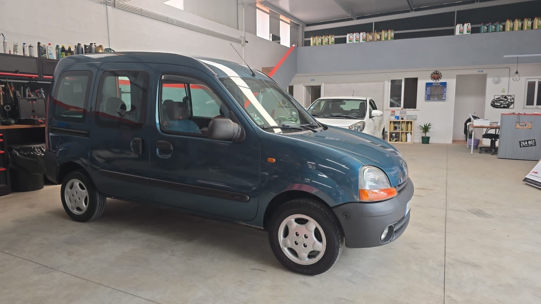 Renault Kangoo 5 lugares
