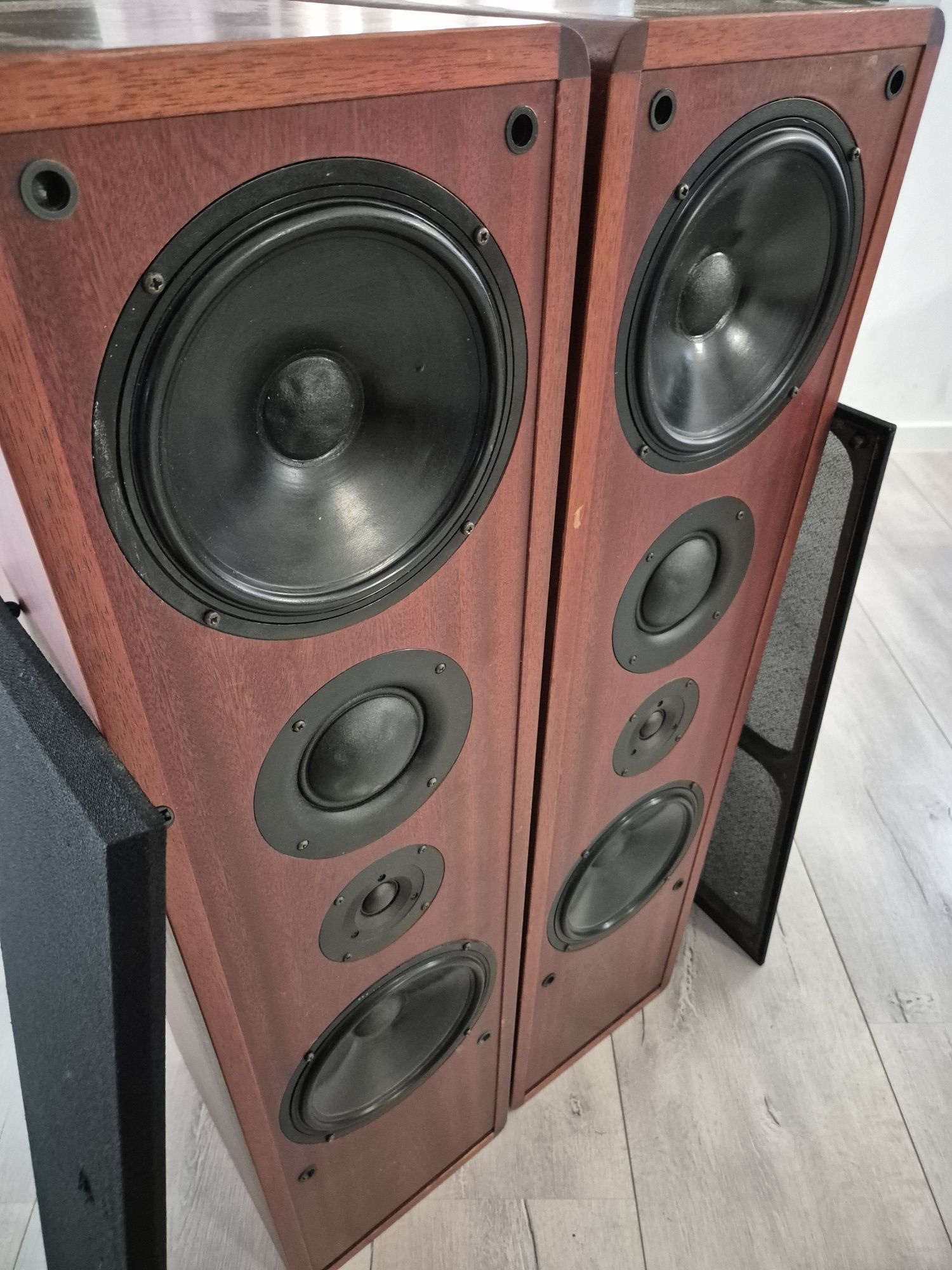 Kolumny IQ 4180at