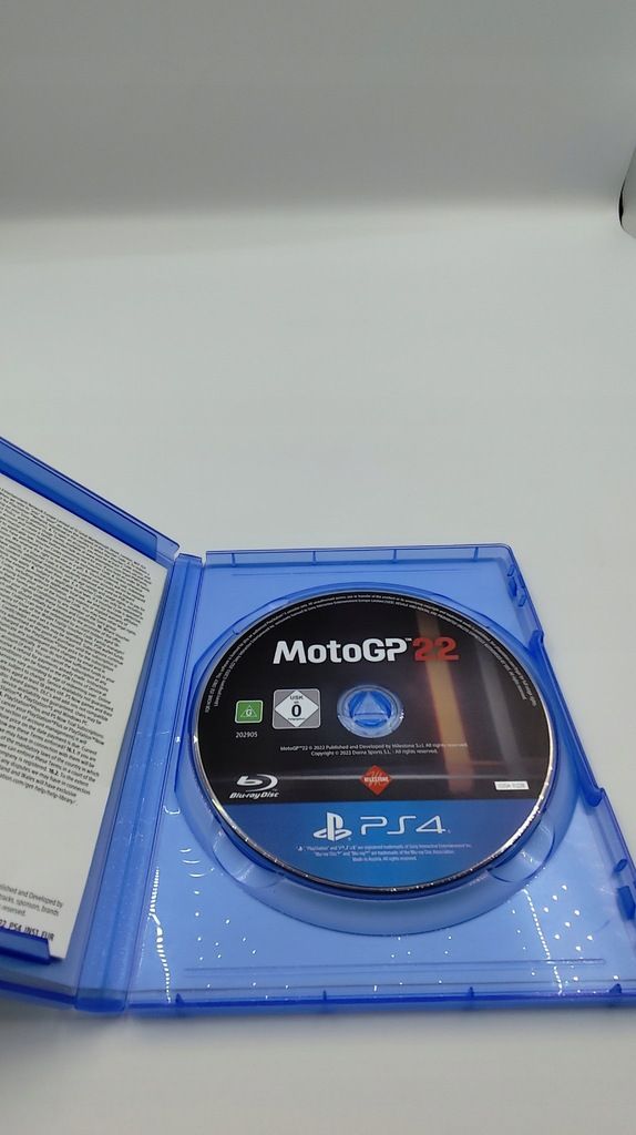 MotoGP 22 2022 DAY ONE EDITION PS4  motocykle  1-2 graczy