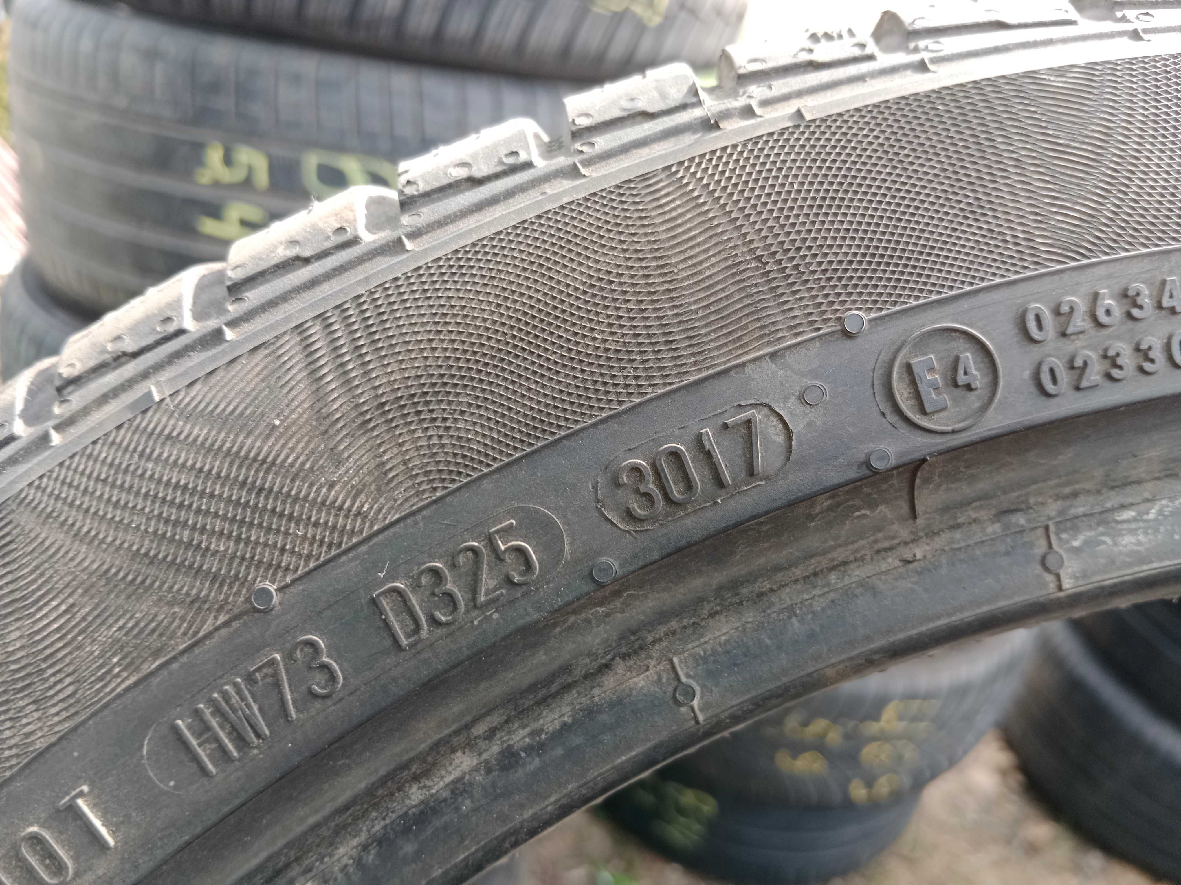 Opona używana 255/40R20 Continental ContiWinterContact TS830P MO 1szt.