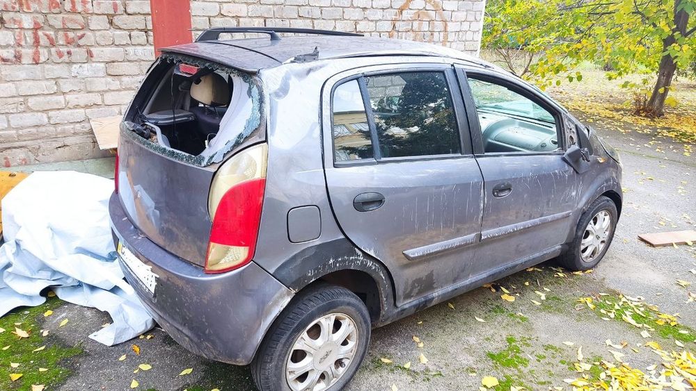 Chery Kimo (Чери Кимо) после ДТП на ходу , на детали