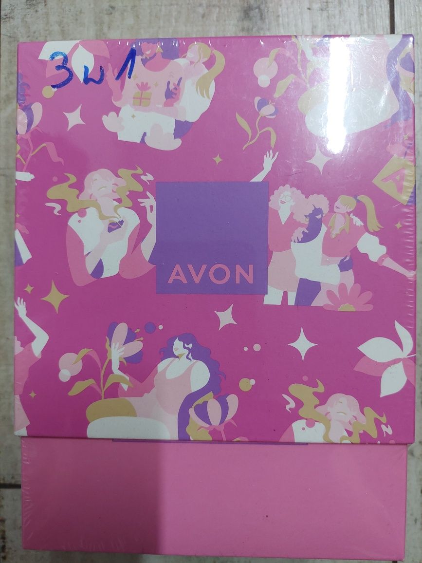 Rare pearls avon 3 w 1