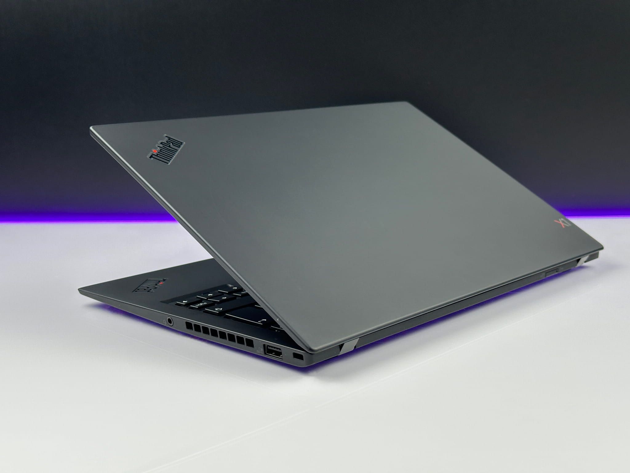 Laptop Lenovo ThinkPad X1 Carbon G6 | i5-8250U / 8GB RAM / 512GB / FHD