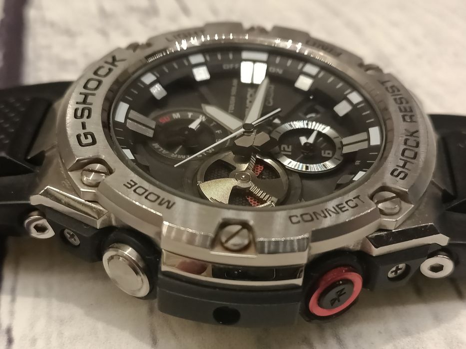 Zegarek Casio G-shock GST-B100