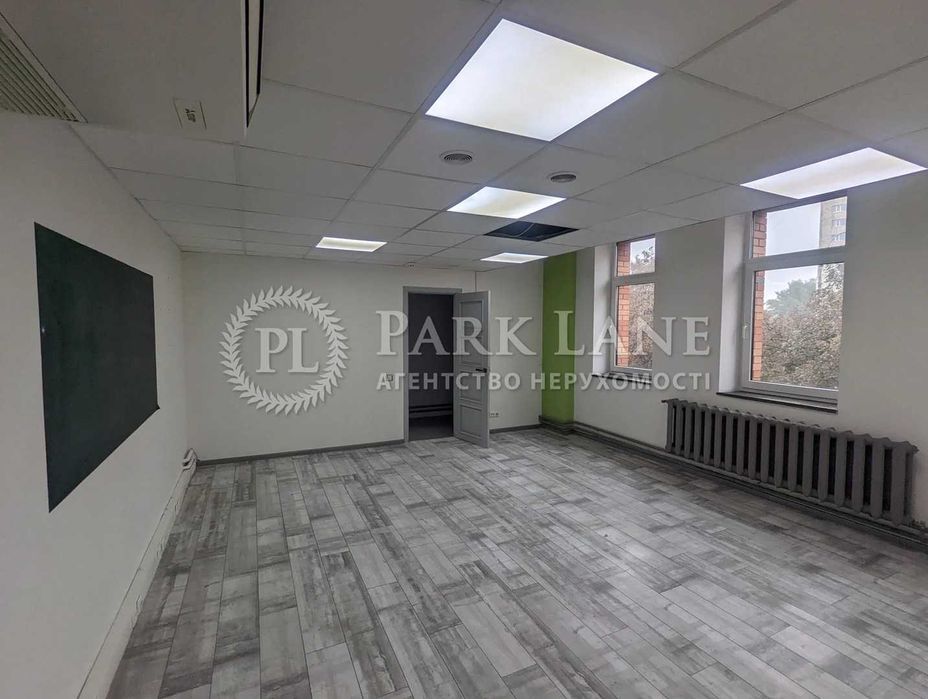 БЕЗ%. Опенспейс офіс в БЦ. метро Печерська Лесі Українки