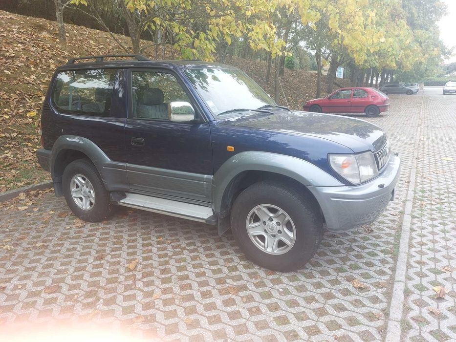 Toyota Land Cruiser 3.0 TD Pack 2