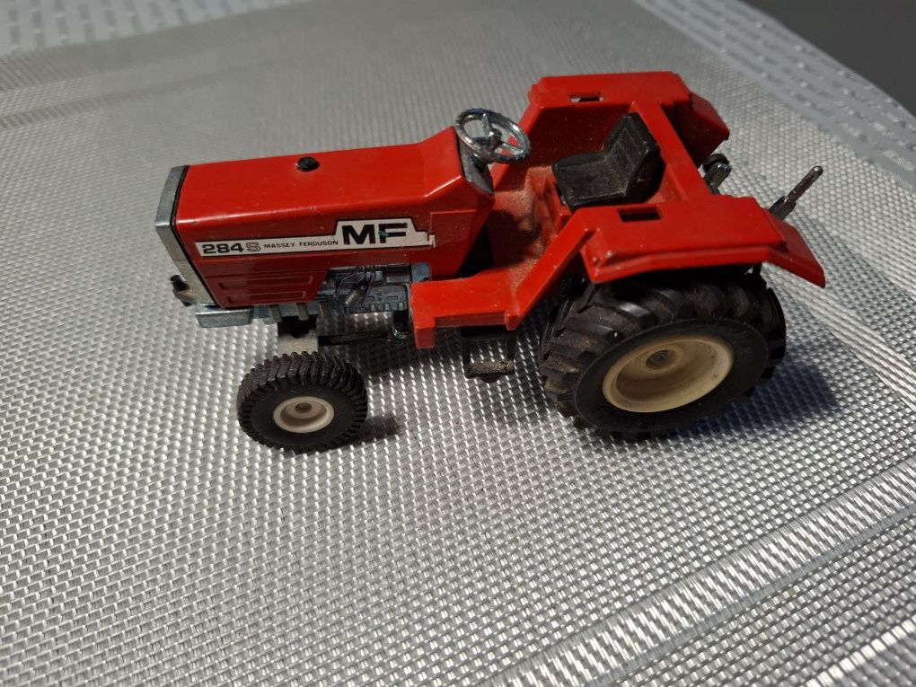 Siku massey ferguson MF 284s model traktor