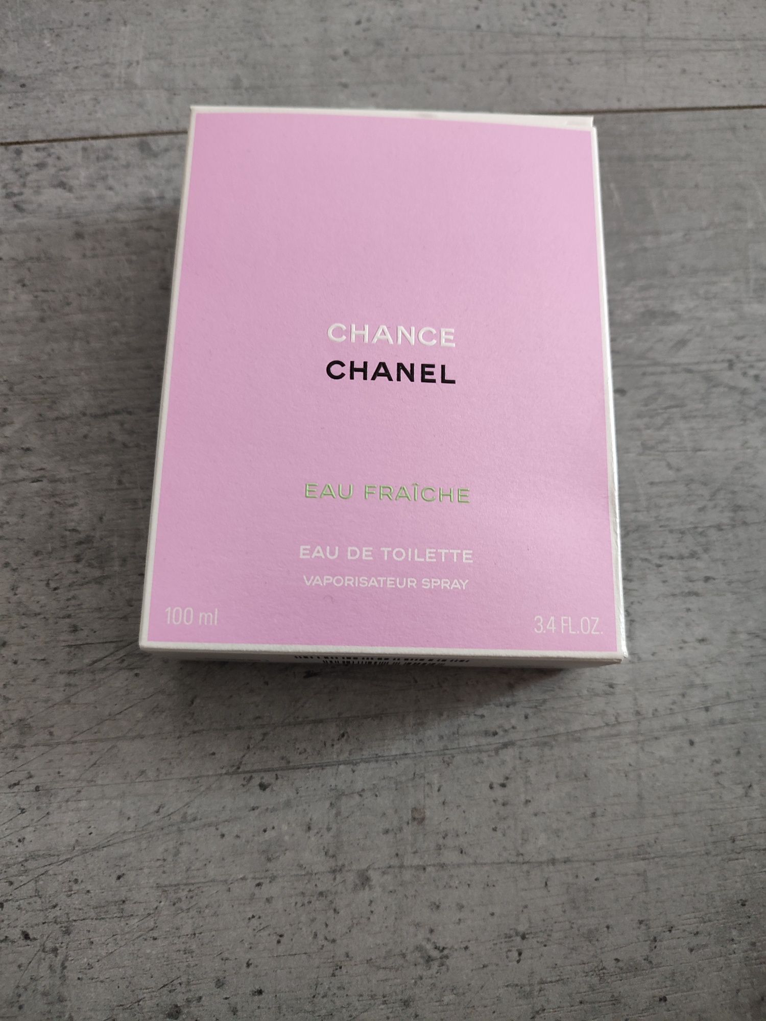 Pudełko po perfumach Chanel Chance