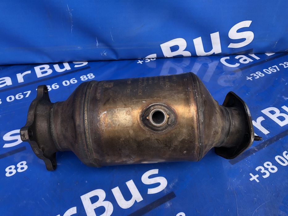 Каталізатор  Porsche Macan 95B 2.0 Порш Макан катализатор Порше