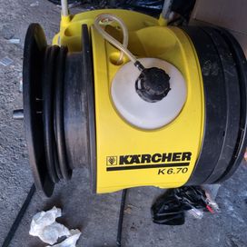 Sprzedam Karcher 6.70