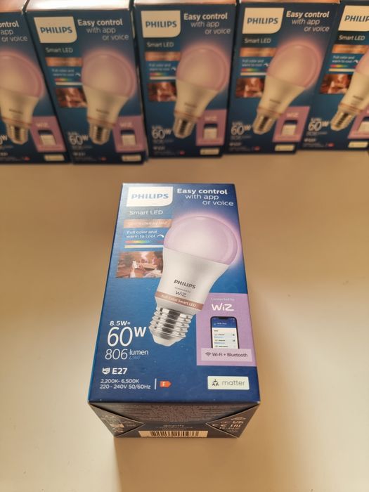 Philips Smart LED RGB kolorowa 8,5W 806 lumenów Hue wiz