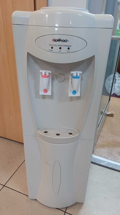 Кулер для води HotFrost V208